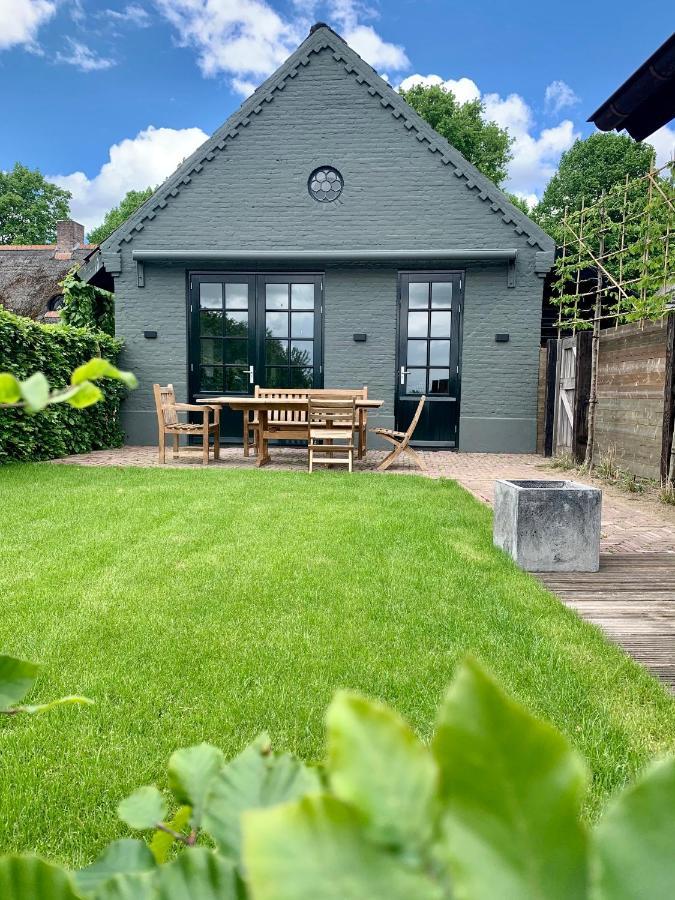 The Green House Lodge Den Dungen Esterno foto